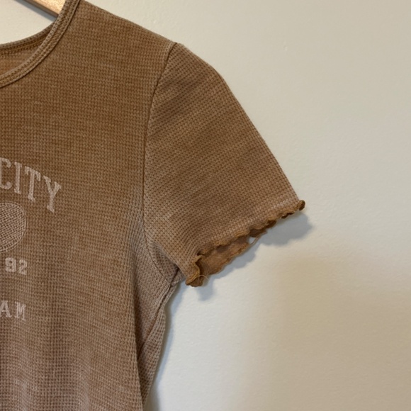 New York City Tennis Lettuce Hem Graphic Baby Tee - Picture 3 of 5